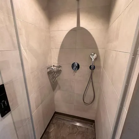 4hafenzeiten - Nie12 Memel *